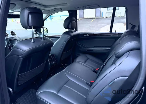 2010 Mercedes-Benz Gl 450 4Matic z USA, uszkodzony, nr VIN 4JGBF7BE0AA592127